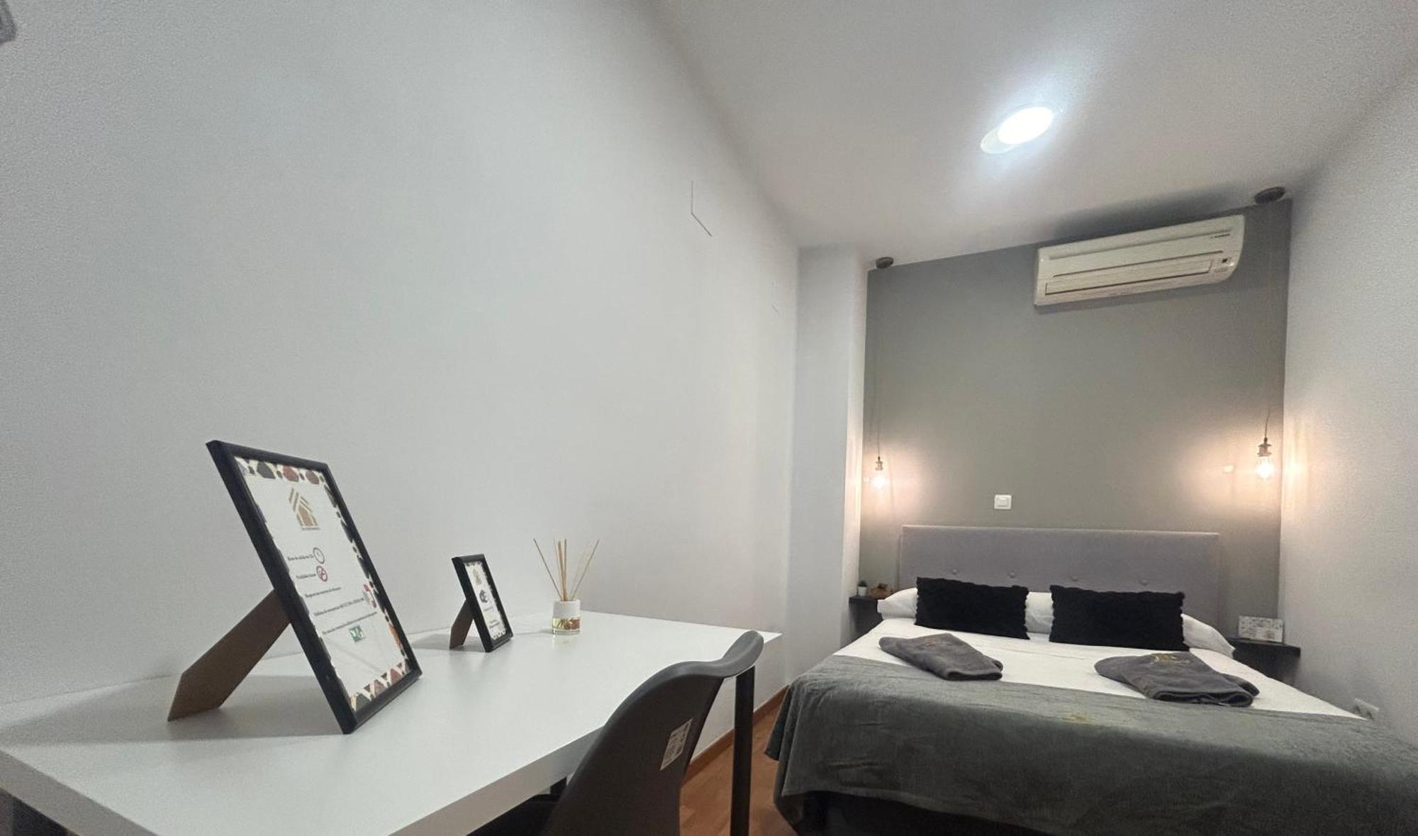 Lm Apartamentos Puentezuelas Гранада Екстер'єр фото